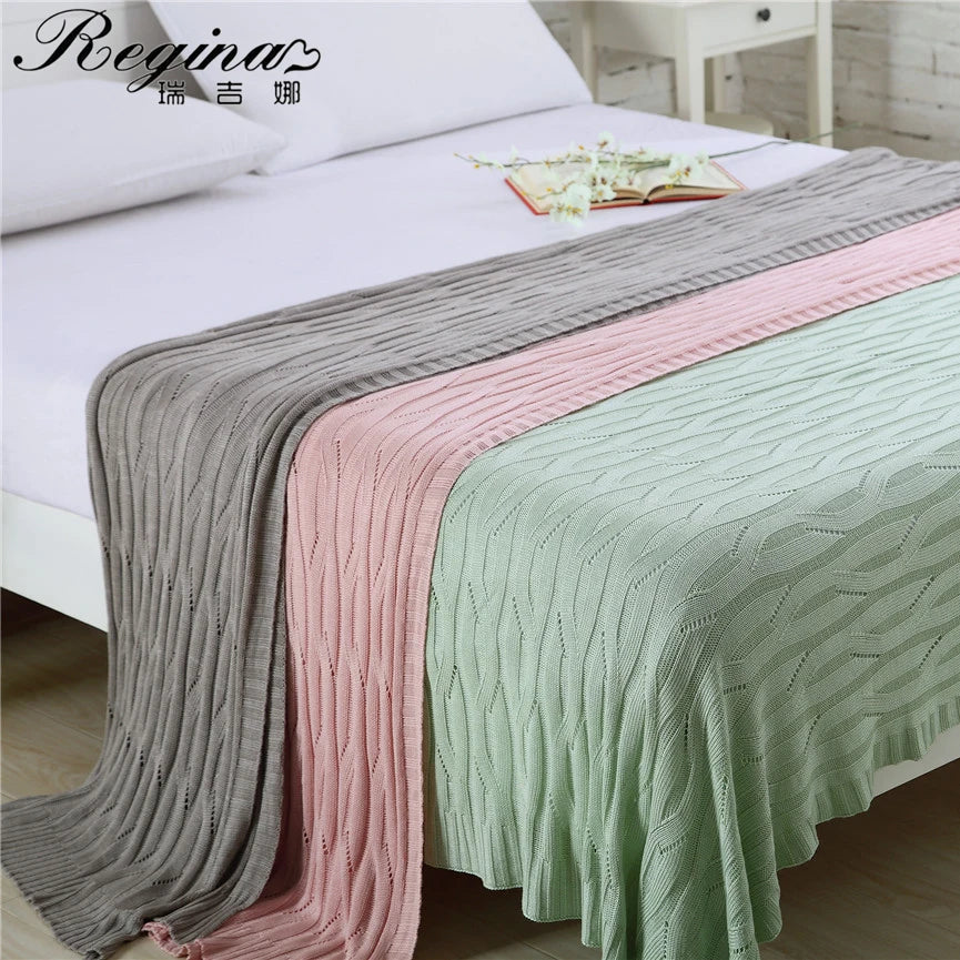 DecorBites™ Bamboo Knitted Cooling Blanket - Queen Size