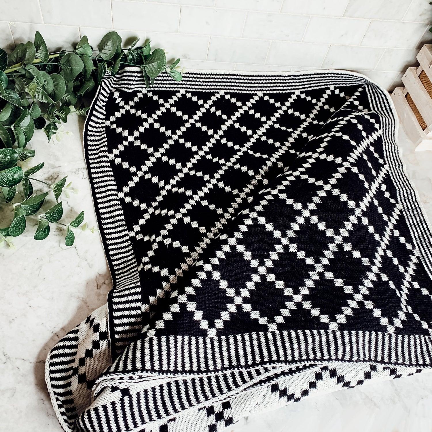 Geo Cotton Throw