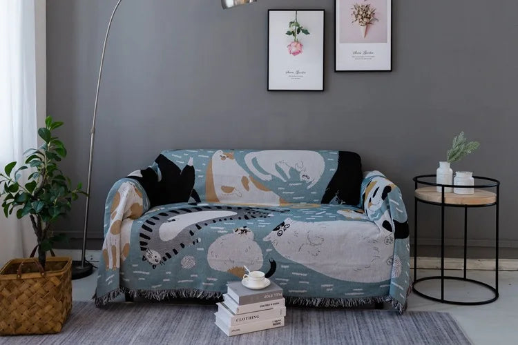 DecorBites™ Cartoon Cat Throw Blanket - Double Sided Sofa Towel & Bedspread