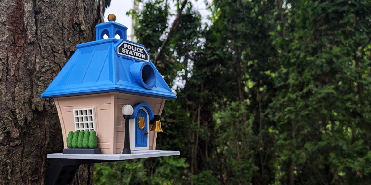 Police Station Birdhouse – Fun Law Enforcement Birdhouse for Garden or Home Decor